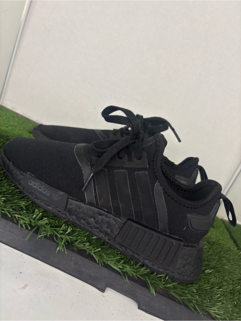 Adidas NMD_R1 Triple Black Sneakers Youth Size 4.5